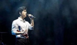 李健酒瓶爆料视频播放,揭秘娱乐圈幕后故事